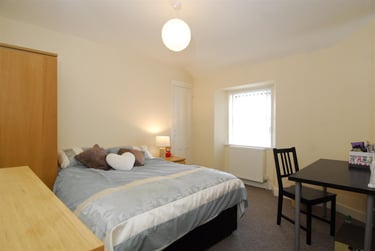 2 bed flat, 9 Seaton Avenue, Mutley, Plymouth, PL46QJ - Image 7
